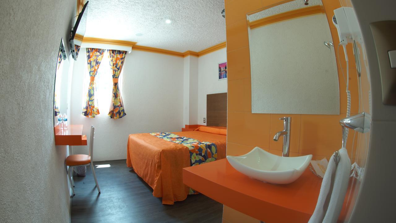 Yekkan Hotel